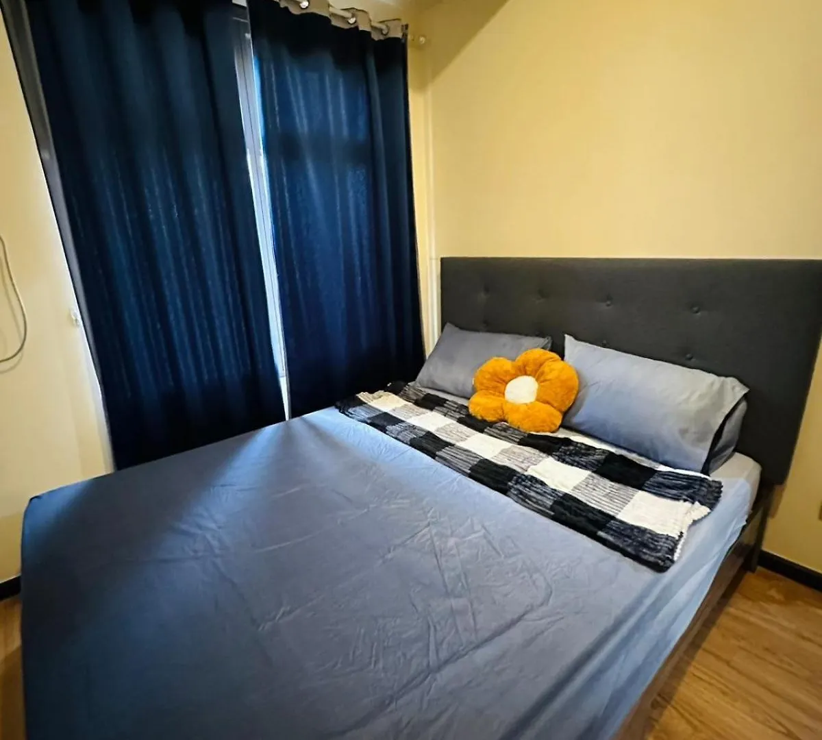 1 Bedroom Staycation Manila 0*,