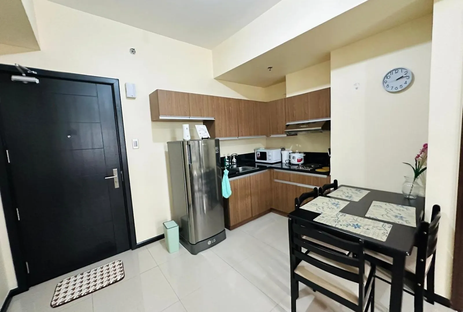 1 Bedroom Staycation Manila 0*,  Filipinas